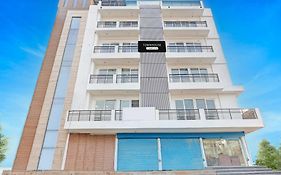 Super Townhouse Sector 62 Gurgaon Near World Mark
